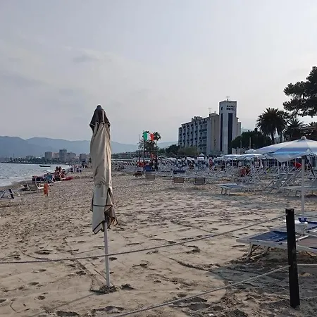 Karina, To The With Terrace And Private Parking 公寓