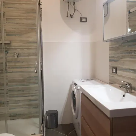 Karina, To The With Terrace And Private Parking Savona